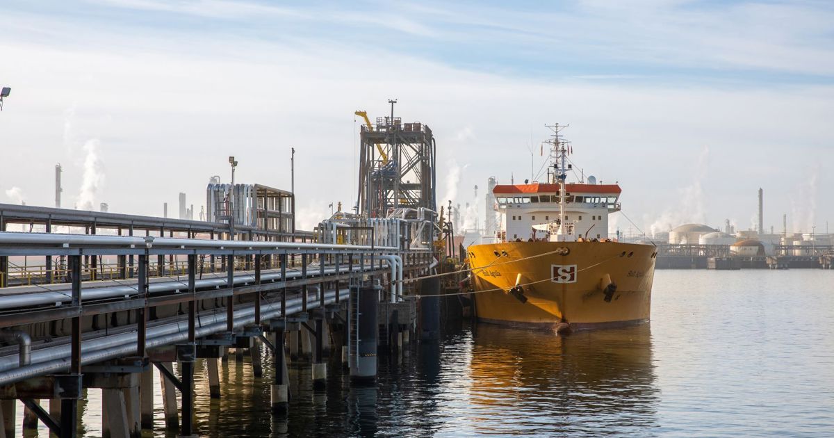 Stolt Tankers partners with Stolthaven Terminals on pioneering project ...