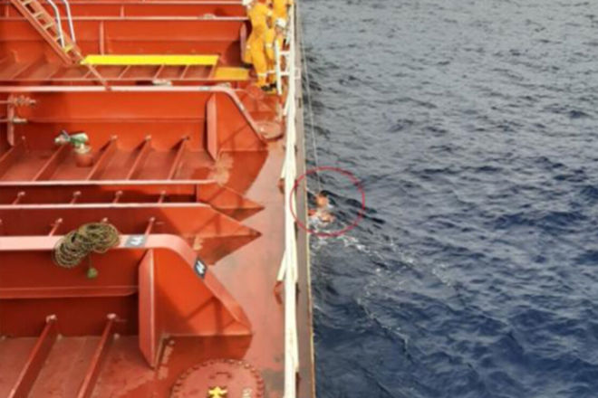 Stolt Protector NYK Stolt Tankers orders six 38,000 deadweight tonne chemical tankers ...