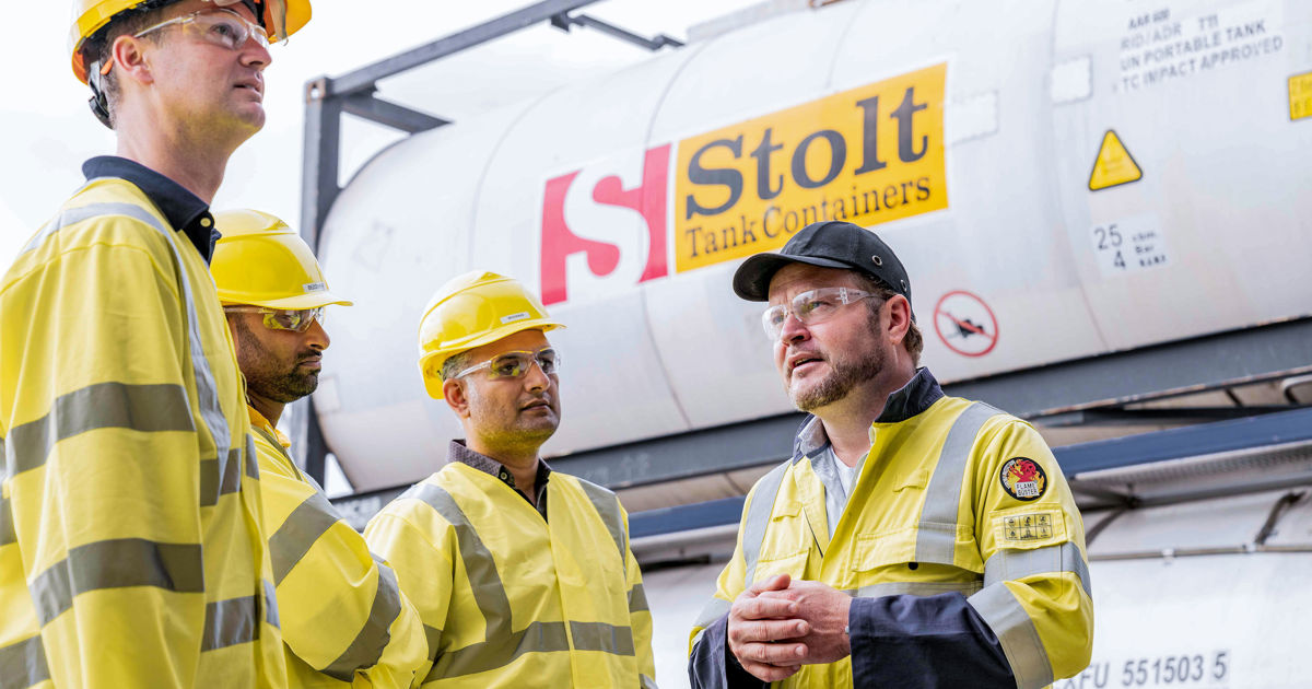 Governance | Investors | Stolt-Nielsen